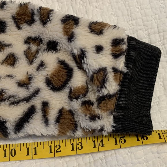 New Fantastic Fawn Leopard Sleeve Hooded Denim Oversized Jacket - Picture 8 of 10
